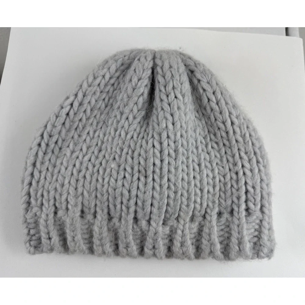 Gelso Bianca Womens Alpaca Wool Knit Beanie Hat Sz OS Gray Floral Rhinestone Y2K